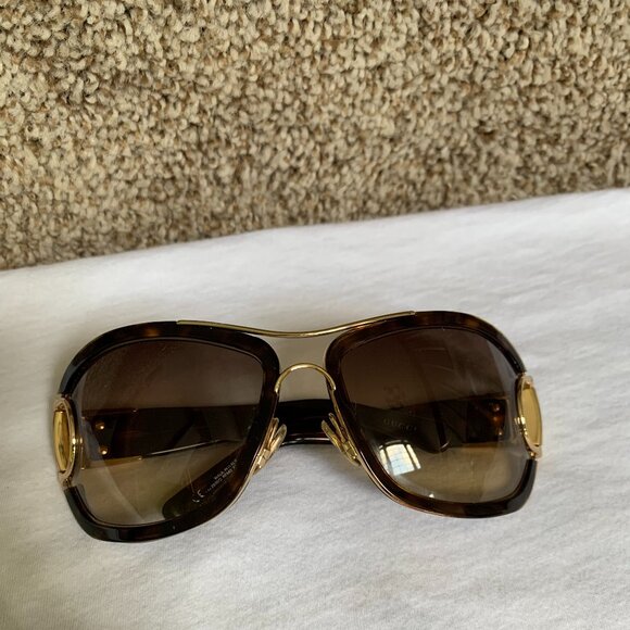 Gucci Women\'s Brown Sunglasses . main image 15